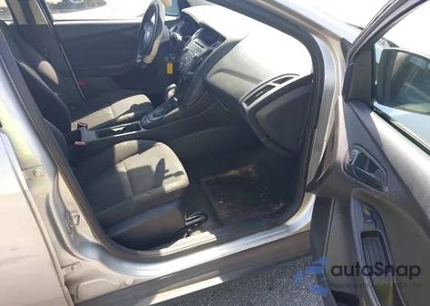 2016 Ford Focus S from USA, damaged, VIN 1FADP3E20GL210251